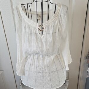 NAIF Off-White Women's Blouse with Ring Detail